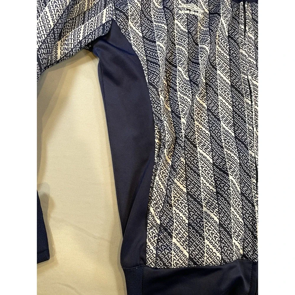 Umbro Jacket Mens Medium Blue Polyester Mock Neck Full Zip United‎ States Logo